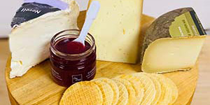 Cheese board with crackers